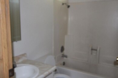 bathroom (800x533) (2)