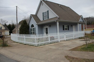 347 Preservation Cir, Johnson City, TN 37601 - photo 3