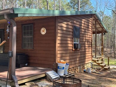 right side view of main cabin