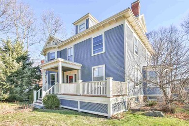 921 Middle St unit C, Portsmouth, NH 03801 - photo 3