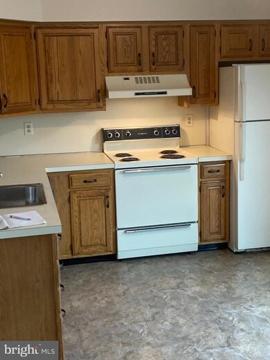 409 Acorn St, Lansdale, PA 19446 - photo 7