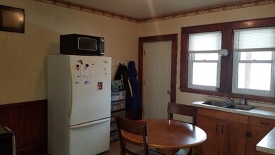 562 First Ave, Berlin, NH 03570 - photo 3