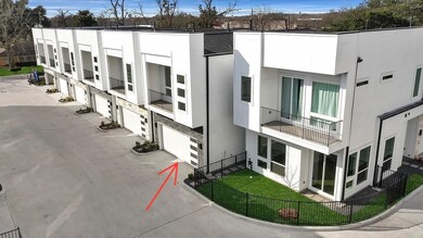 4513 Whitney Park Way, Houston, TX 77022 - photo 2