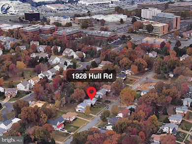 1928 Hull Rd, Vienna, VA 22182 - photo 2