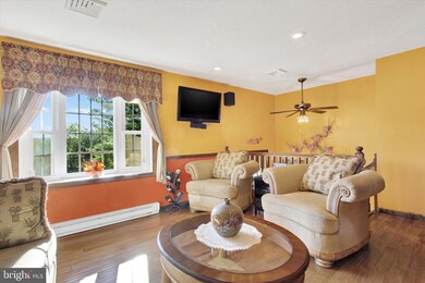 105 Bee Jay Ln unit 14, Hanover, PA 17331 - photo 7