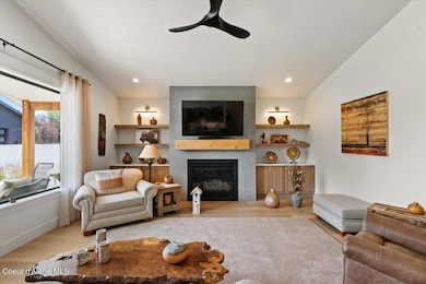 14-Living Room