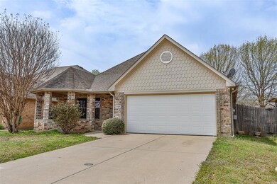 1107 Vintage Ave, Gainesville, TX 76240 - photo 2