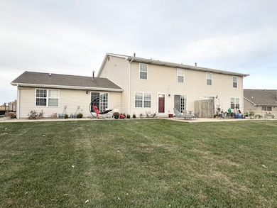 1514 Northfield Meadows Blvd unit 2, Bourbonnais, IL 60914 - photo 3