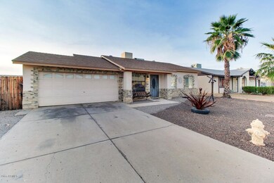 17834-North-33rd-Drive-11