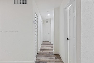 724 Burlington St unit n/a, Opa Locka, FL 33054 - photo 6