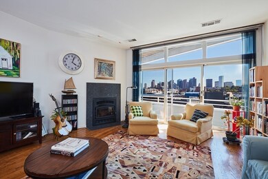 28 Constellation Wharf unit 28, Boston, MA 02129 - photo 2