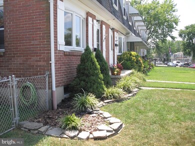 3248 Ryerson Cir, Halethorpe, MD 21227 - photo 5