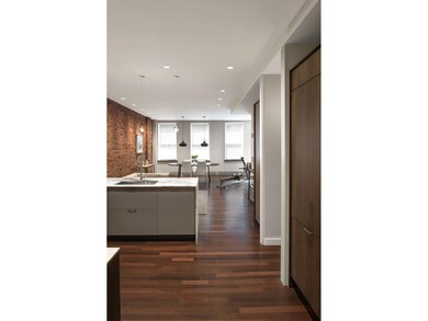 9 N Moore St unit 3, New York, NY 10013 - photo 4