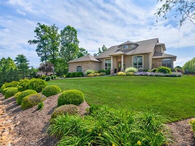 46 Mountain Shadows Dr, Leicester, NC 28748 - photo 3