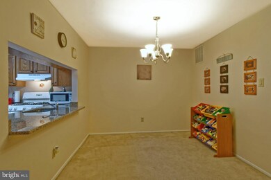 413 Paddock Ct unit 413, Sewell, NJ 08080 - photo 6