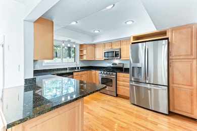 133 Greenbrook Dr unit 133, Stoughton, MA 02072 - photo 4