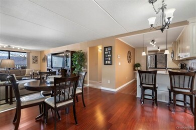 The River Hill Condominium unit 2A, Yonkers, NY 10701 - photo 2