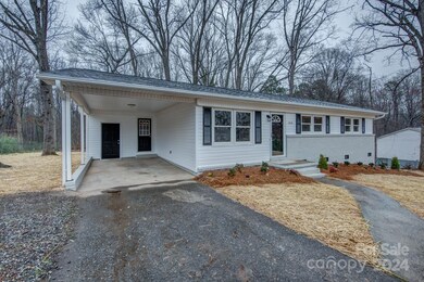 1018 Holly Hills Dr, Gastonia, NC 28052 - photo 5