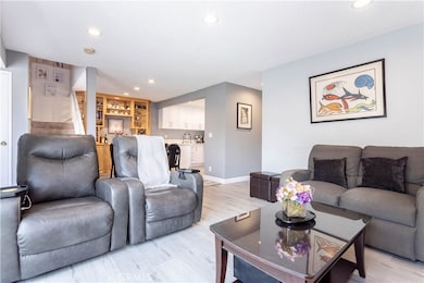 19036 Kittridge St unit 1, Reseda, CA 91335 - photo 5