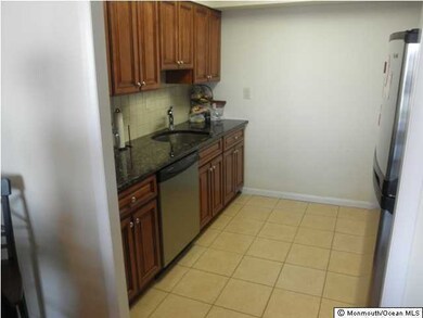 Eastpointe Condominium unit 906, Highlands, NJ 07732 - photo 4