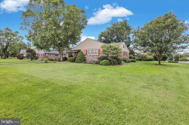 3248 Stoudts Ferry Bridge Rd, Reading, PA 19605 - photo 6