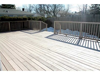 69 Lakeview Dr, Cranston, RI 02910 - photo 2