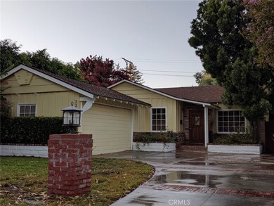 22035 Lopez St, Woodland Hills, CA 91364 - photo 2