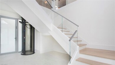 1798 Holiday Ln, Naples, FL 34104 - photo 4