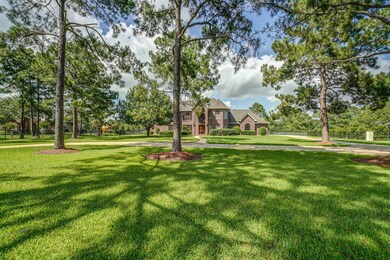 1909 San Miguel Dr, Friendswood, TX 77546 - photo 2