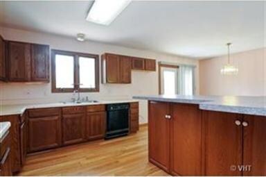 1904 Jethro Ave, Zion, IL 60099 - photo 3