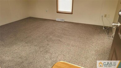 26 Dalbert St unit L7, Carteret, NJ 07008 - photo 4