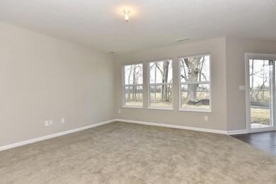 007_Family Room