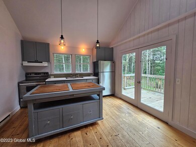 131 Stop 3 Dunbar Rd, Claverack, NY 12513 - photo 6