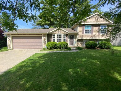 5814 Barren Dr, Lansing, MI 48911 - photo 2