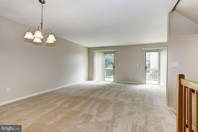 7375 Eden Brook Dr, Columbia, MD 21046 - photo 3