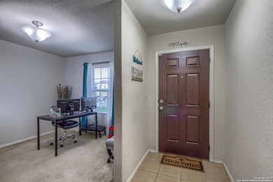 10126 Round Ridge, San Antonio, TX 78254 - photo 5