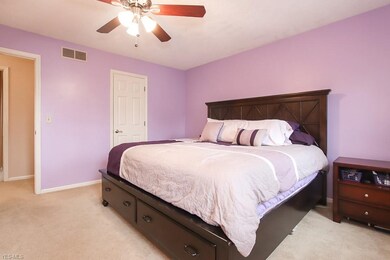 9776 Wainwright Terrace, Olmsted Falls, OH 44138 - photo 4