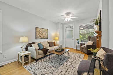 8_living room 03