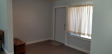 Florida Room/Foyer