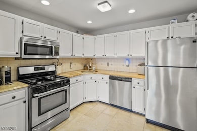 3202 Appleton Way unit 3202, Whippany, NJ 07981 - photo 6