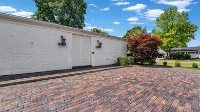 2177 Oakmount Road Upper Arlington Ohio-