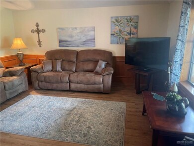 339 Karen Dr, Alamo, TX 78516 - photo 7