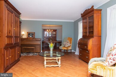 1101 Canterbury Ct, Sykesville, MD 21784 - photo 5