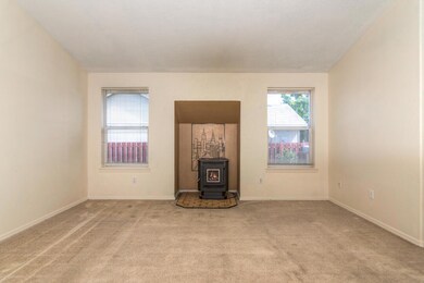 Reindeer Ave SW 2805 Web (18 of 34)