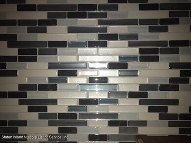 118 Coale Ave, Staten Island, NY 10314 - photo 6
