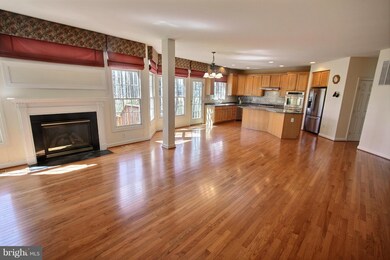619 Pheasant St, Gaithersburg, MD 20878 - photo 3