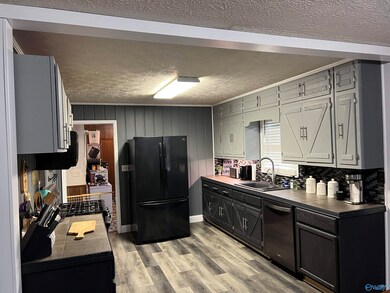 1207 Alcott Rd, Gadsden, AL 35901 - photo 7
