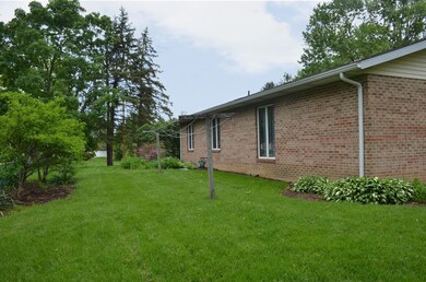 547 Fairwood Dr, Marysville, OH 43040 - photo 4