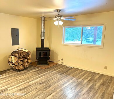 306 Hemlock Ct, Mud Bay, AK 99827 - photo 7