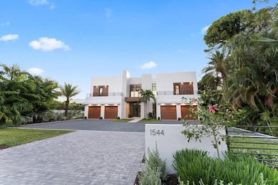 1544 SE Saint Lucie Blvd, Stuart, FL 34996 - photo 5